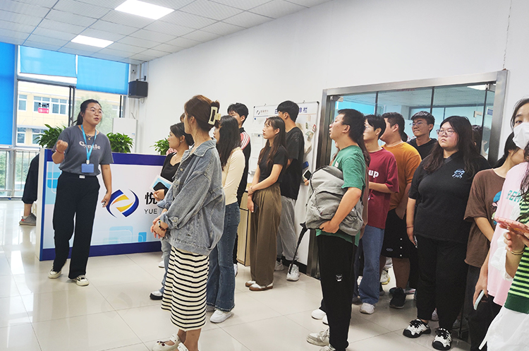 欢迎滁州职业技术学院学生来我司参观